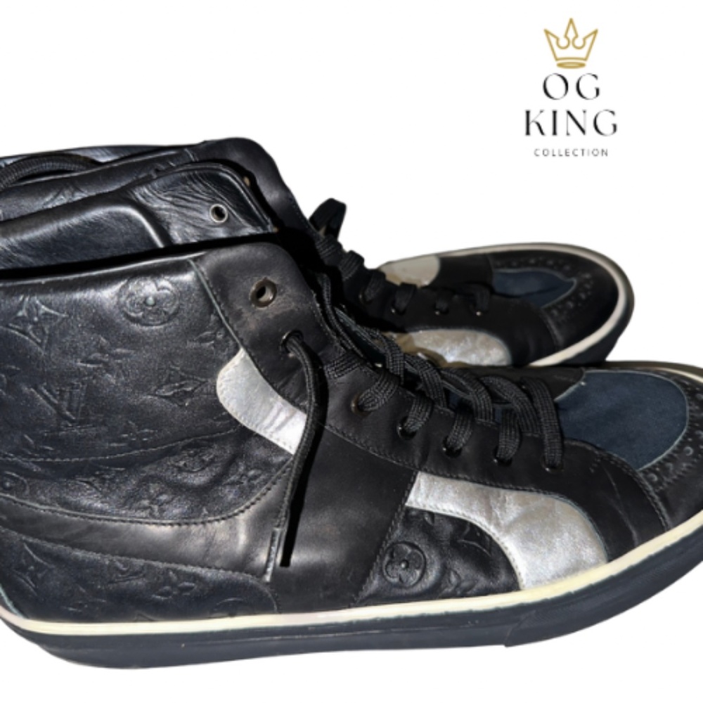 LV MONOGRAM SNEAKER - Picture 2 of 4